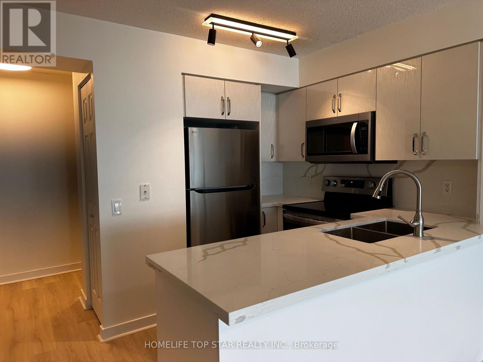 2112 - 361 FRONT STREET W Property Photo 1