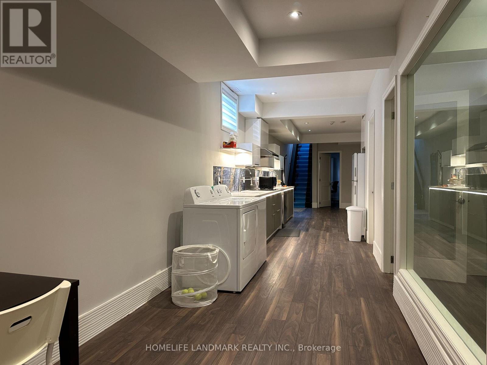 86 Pemberton Avenue Property Photo 4