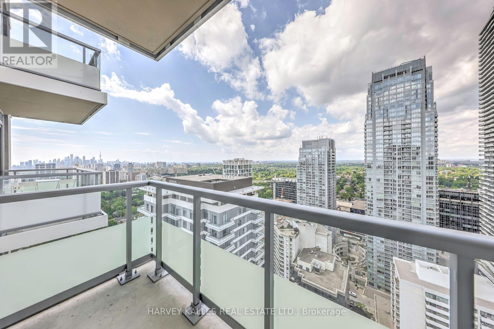 3415 - 50 Dunfield Avenue Property Photo 17