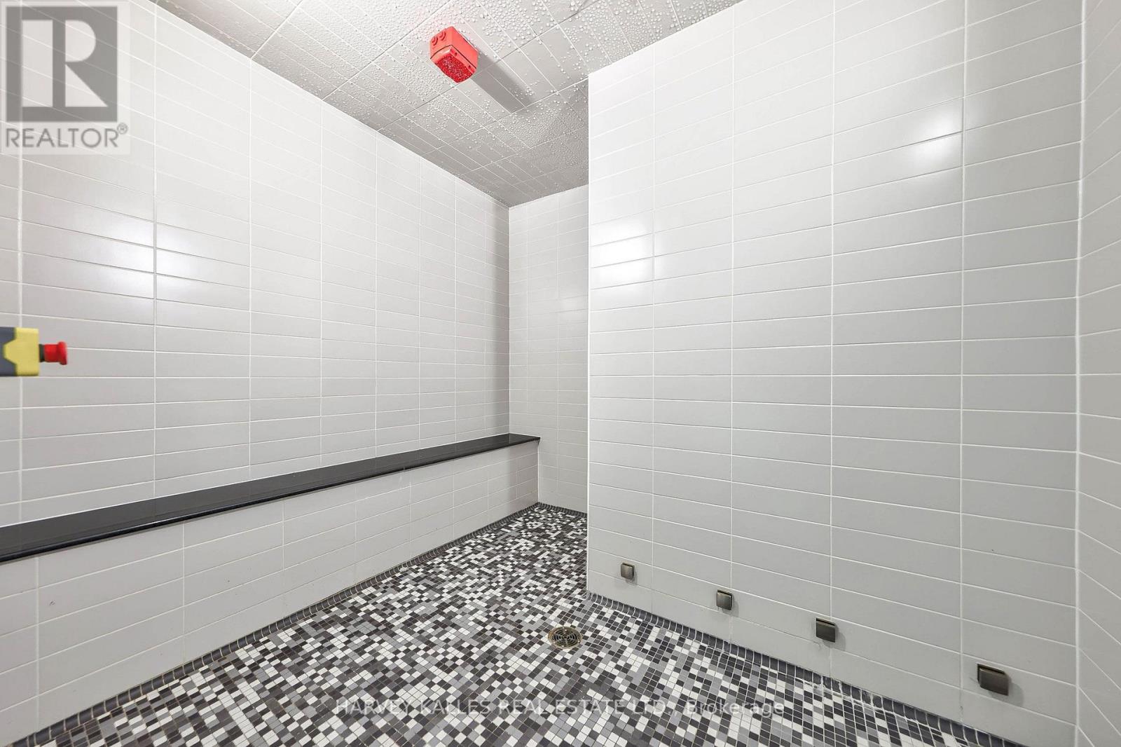 3415 - 50 Dunfield Avenue Property Photo 24