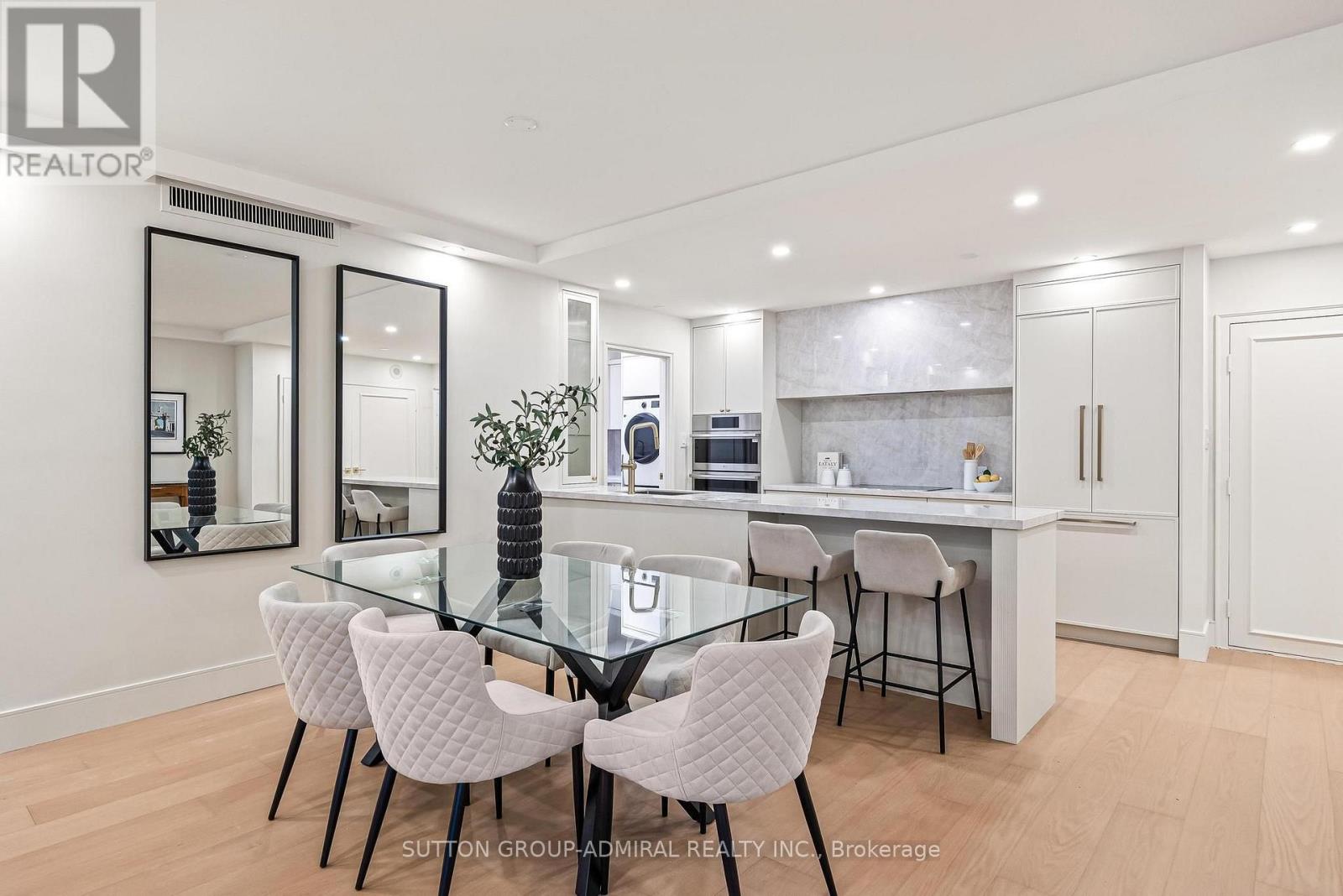 407 - 350 Lonsdale Road Property Photo 8