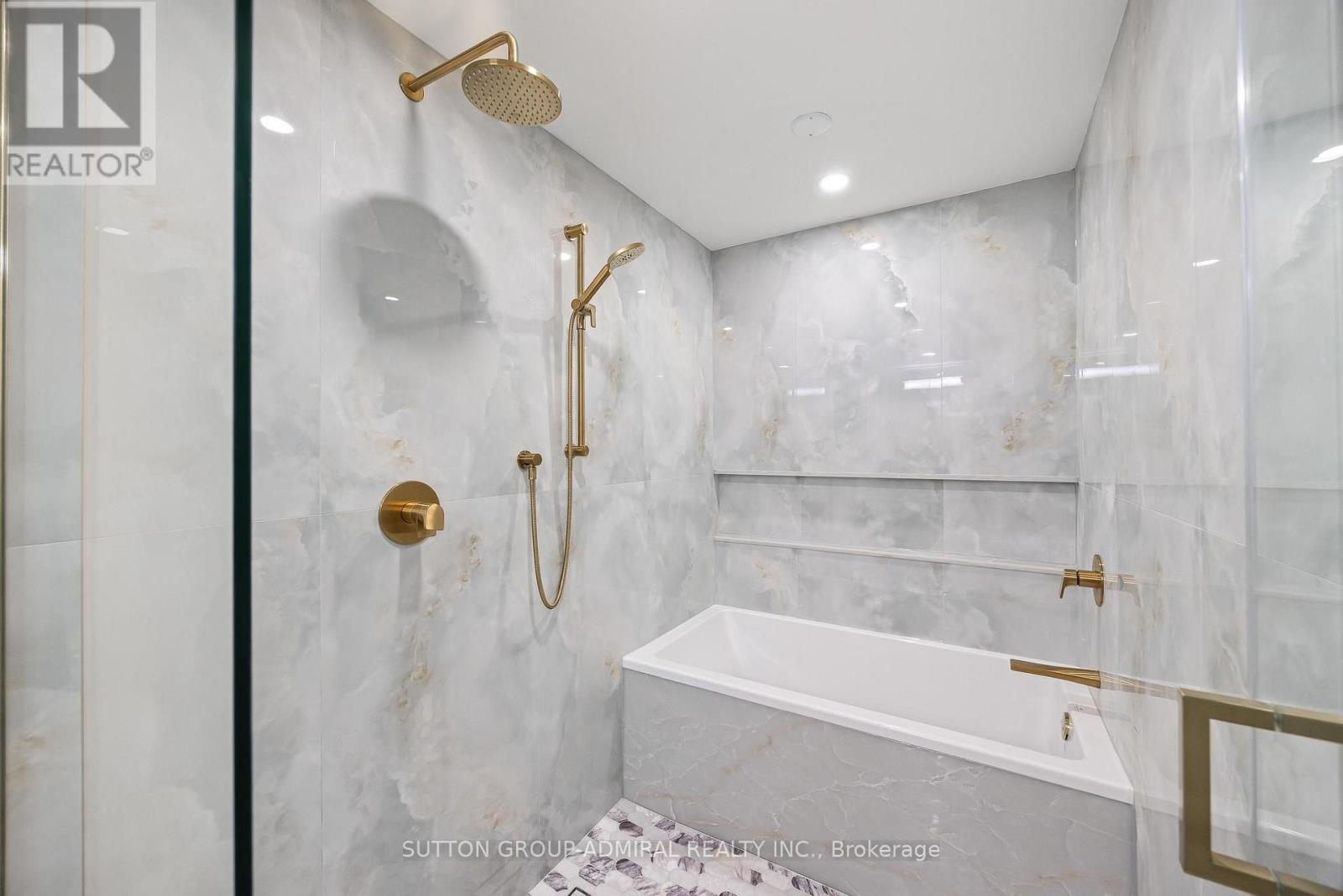407 - 350 Lonsdale Road Property Photo 16