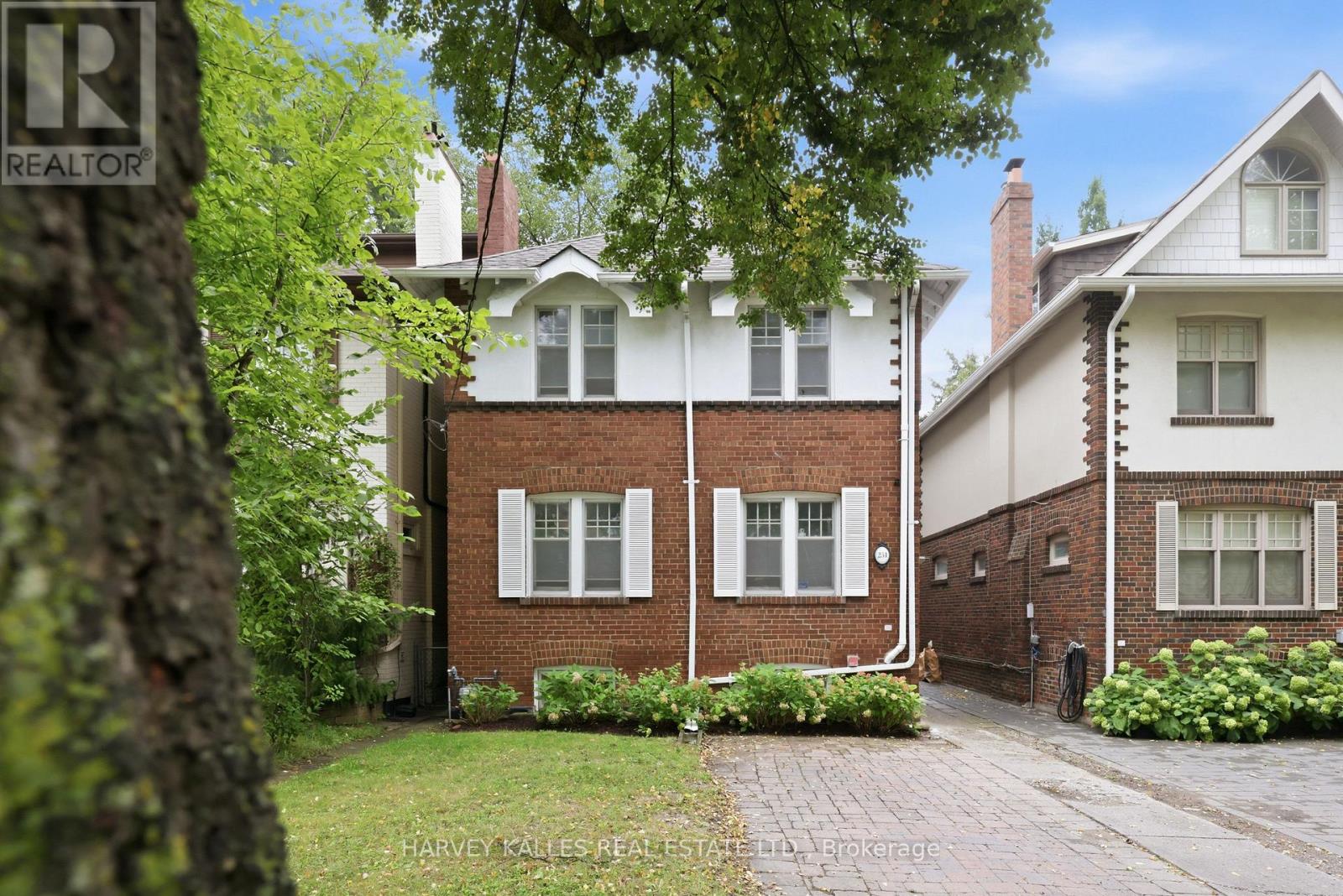 231 Glengrove Avenue W Property Photo 1