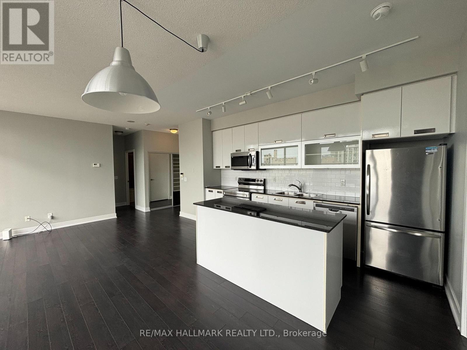 905 - 90 Stadium Road Property Photo 9