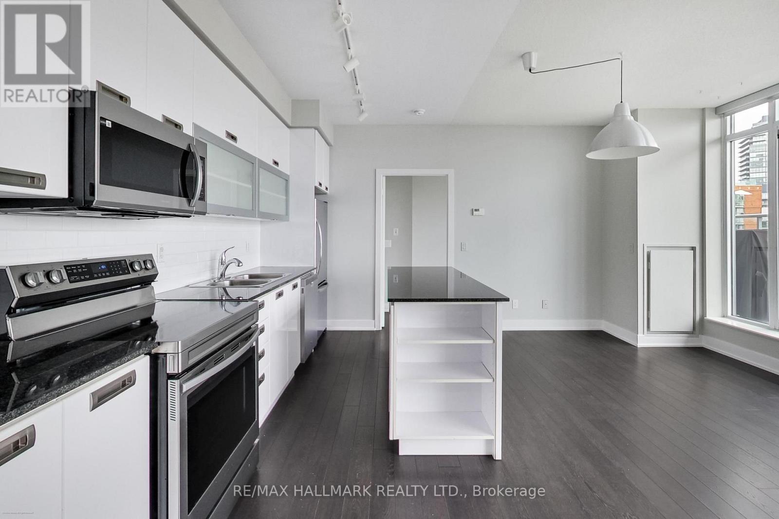 905 - 90 Stadium Road Property Photo 12