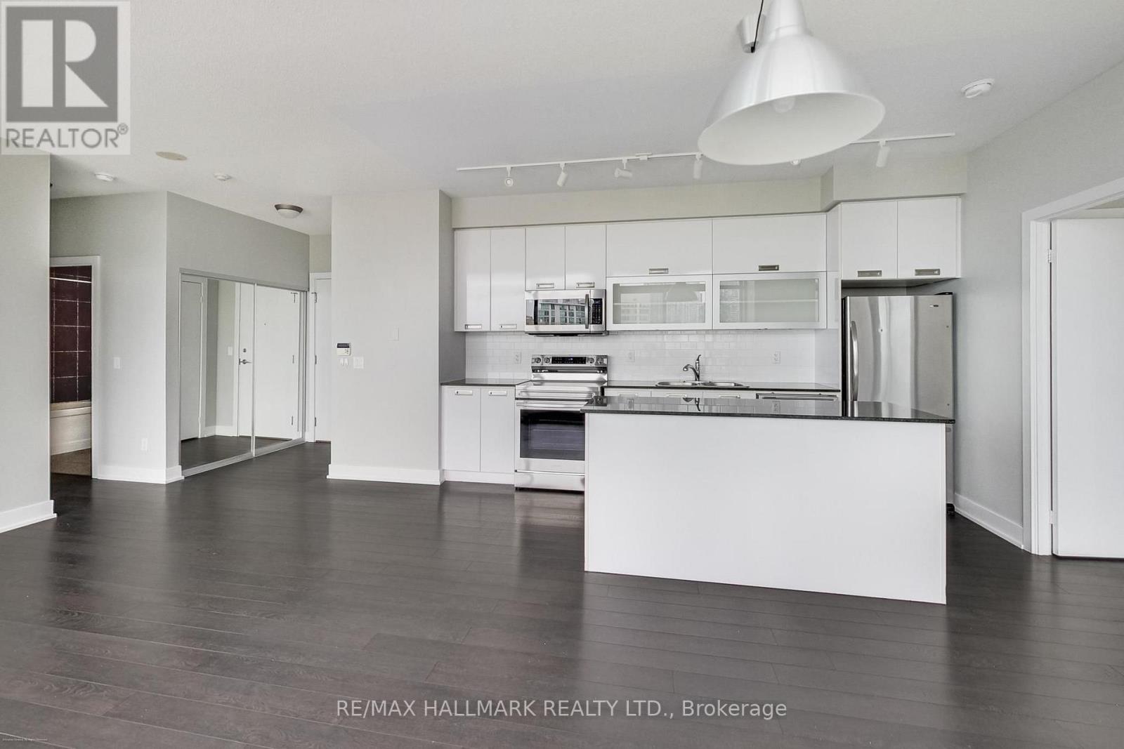 905 - 90 Stadium Road Property Photo 13