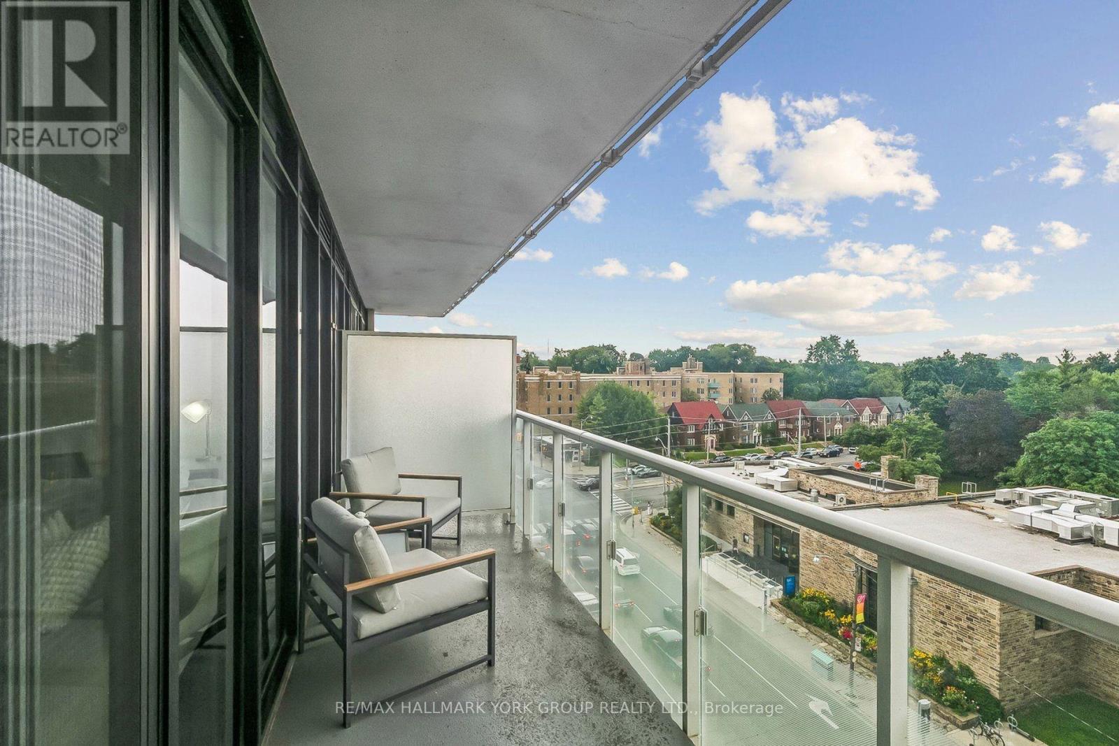 606 - 3018 Yonge Street Property Photo 46