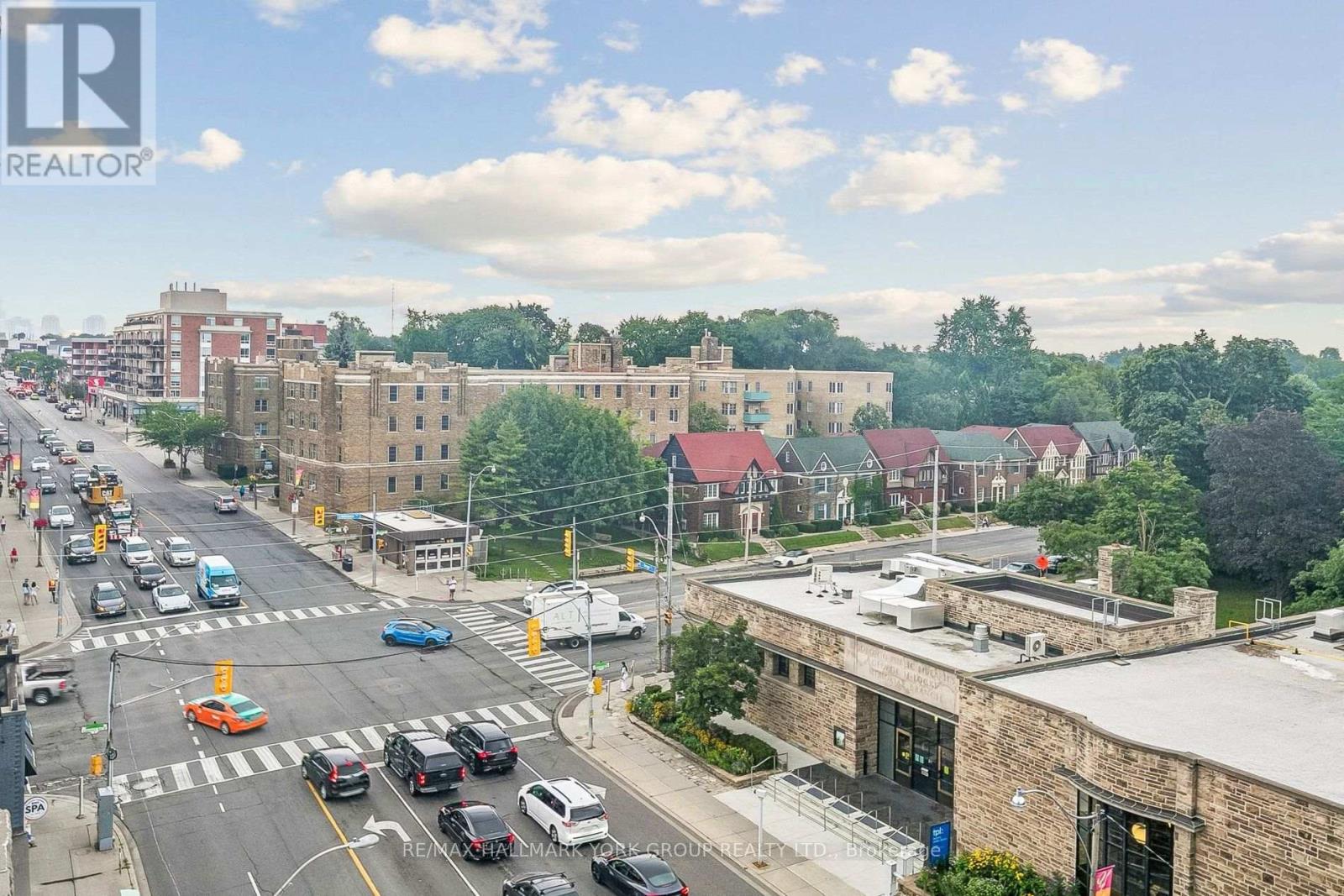 606 - 3018 Yonge Street Property Photo 49