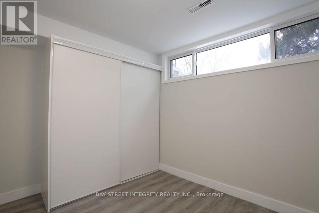 87 Tulane Crescent Property Photo 5