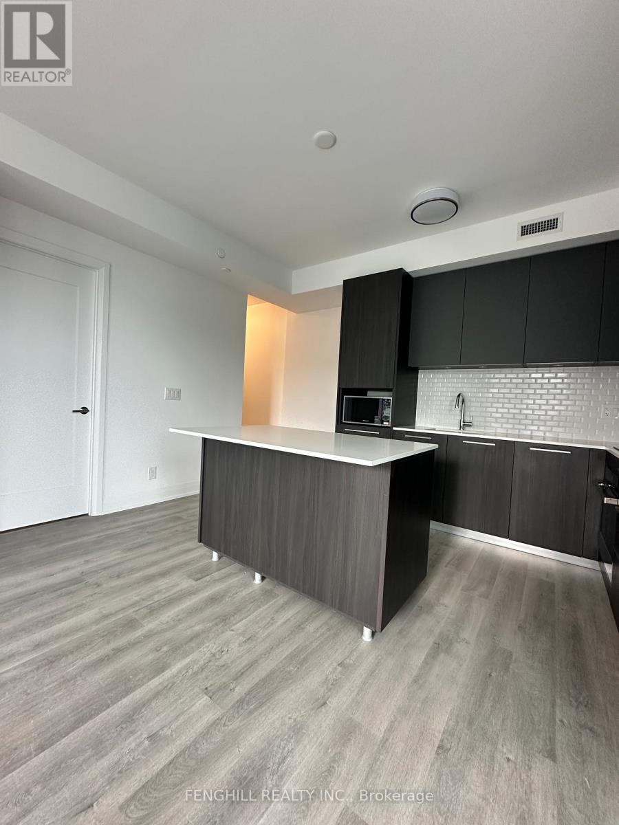 65 Broadway Avenue Property Photo 8