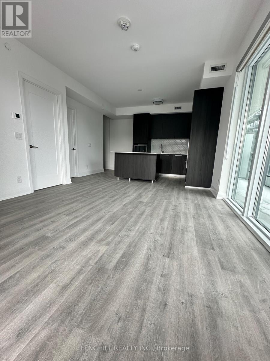 65 Broadway Avenue Property Photo 12