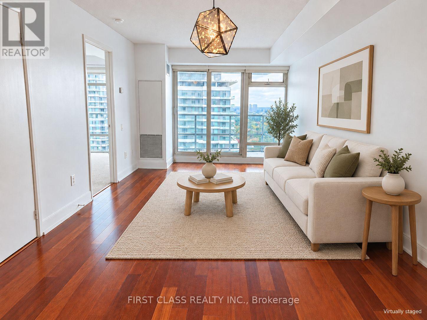 2912 - 2181 Yonge Street Property Photo 8