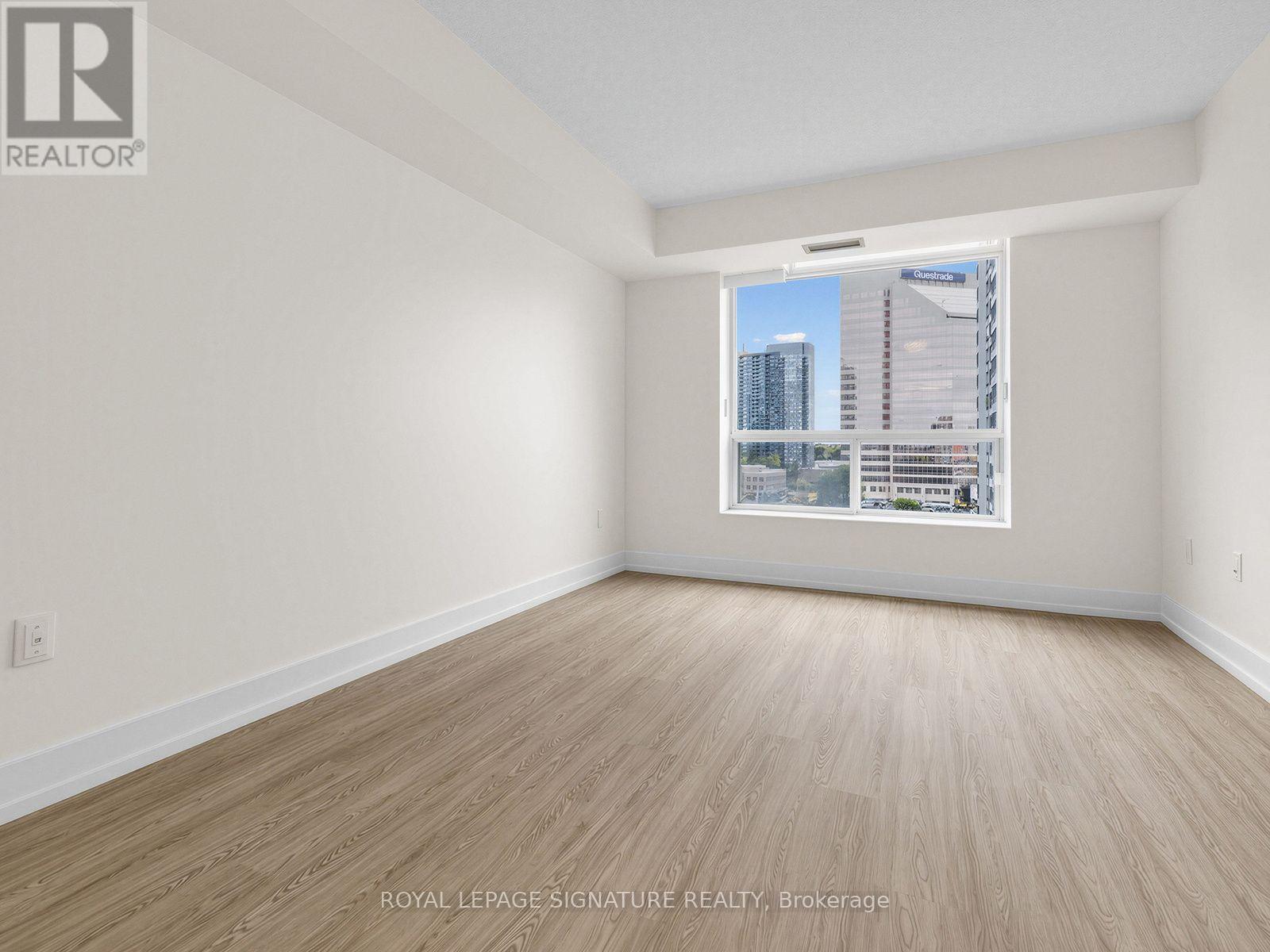 1009 - 28 Pemberton Avenue Property Photo 14