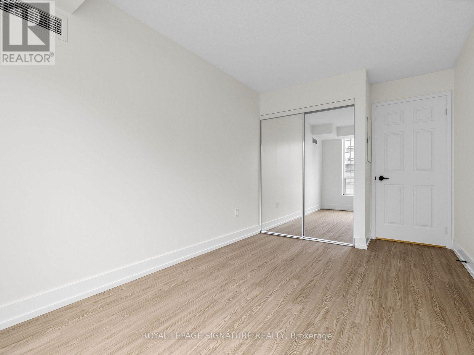 1009 - 28 Pemberton Avenue Property Photo 21