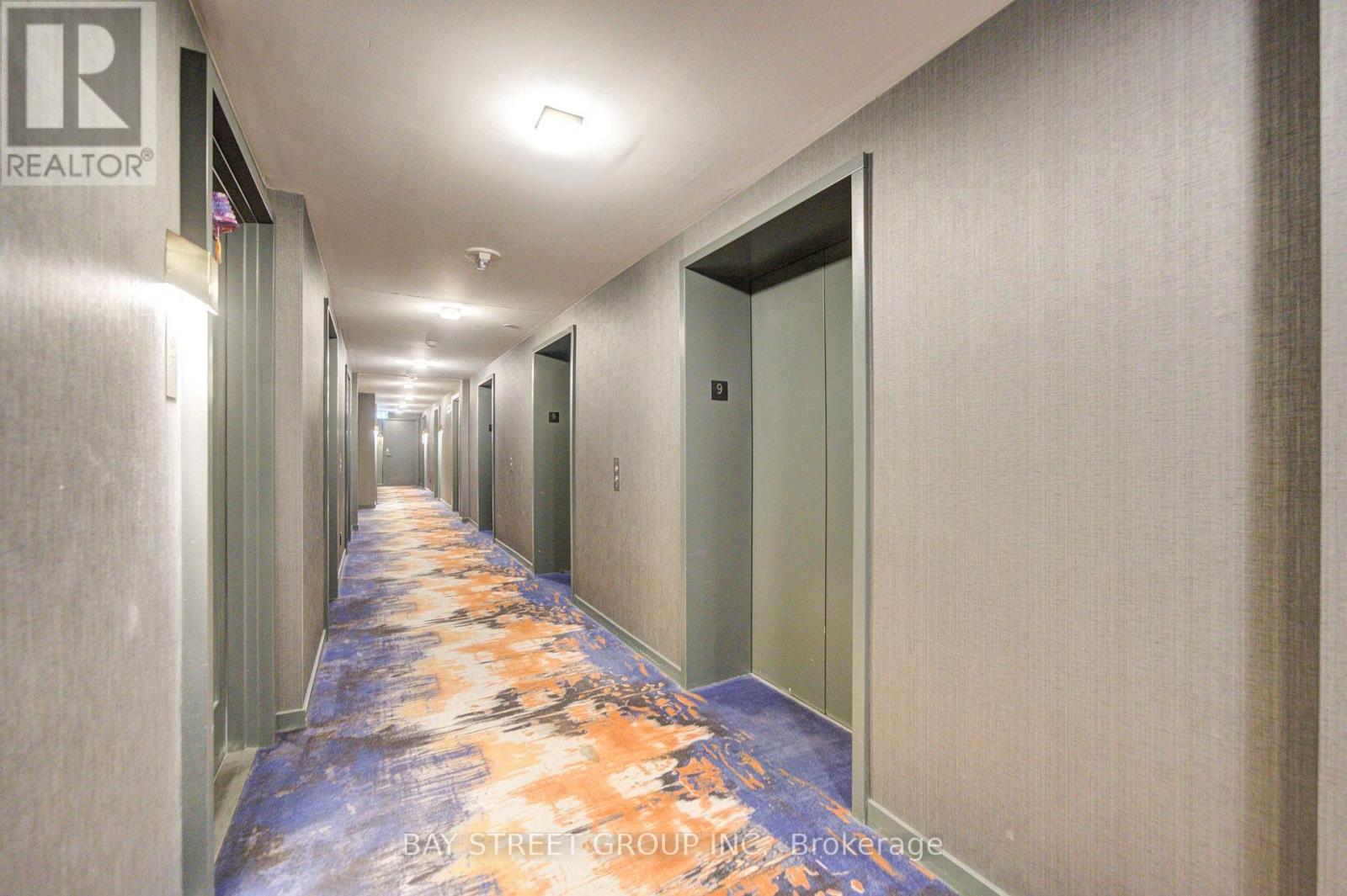 902 - 50 Charles Street E Property Photo 23