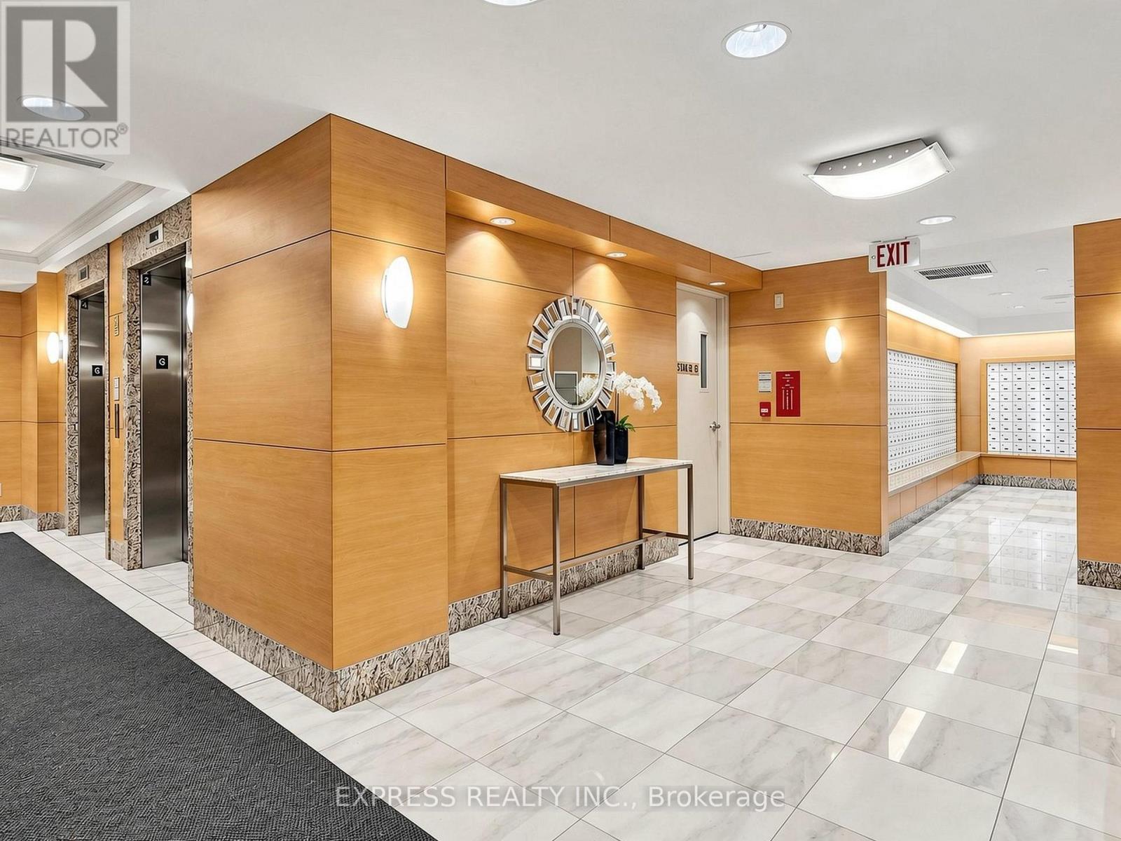 1007 - 4968 Yonge Street Property Photo 9