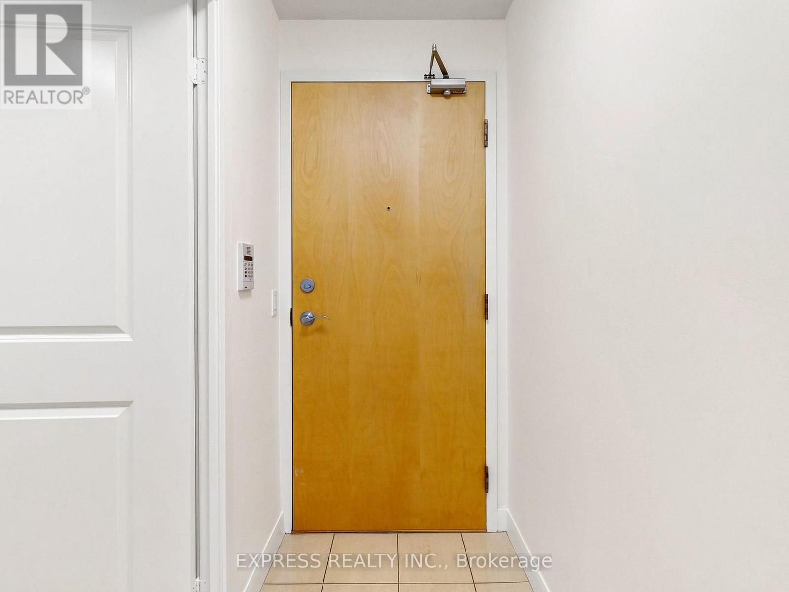 1007 - 4968 Yonge Street Property Photo 33