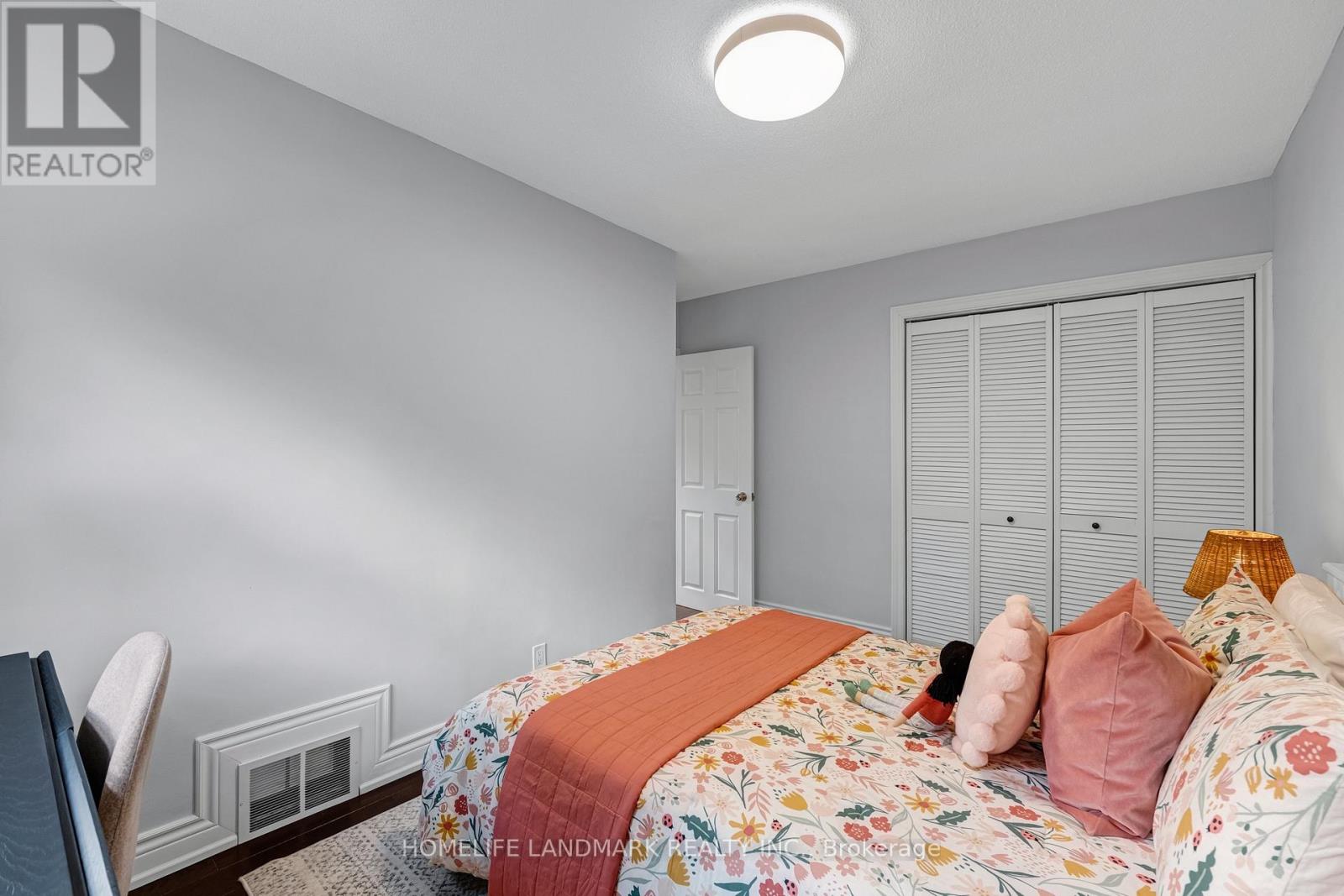 39 Brentcliffe Road Property Photo 23