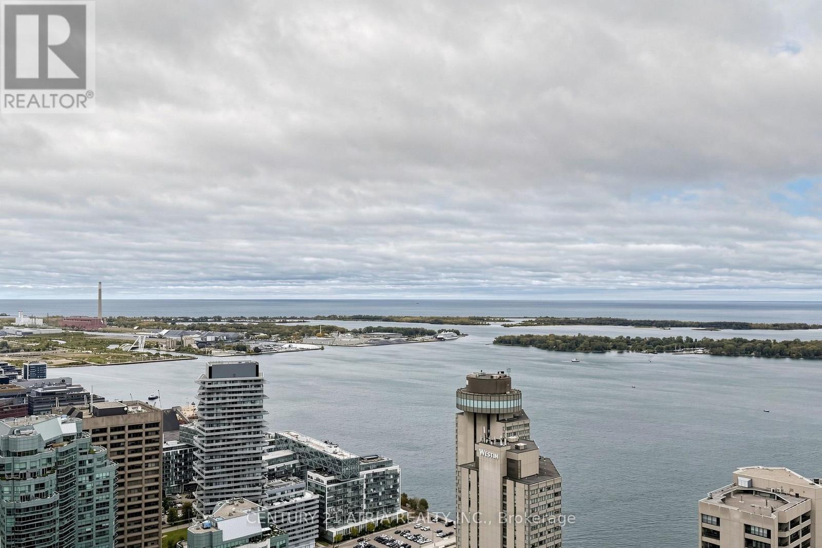5205 - 88 Harbour Street Property Photo 29