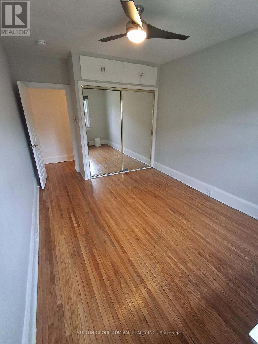 #1 - 1220 Avenue Road Property Photo 8
