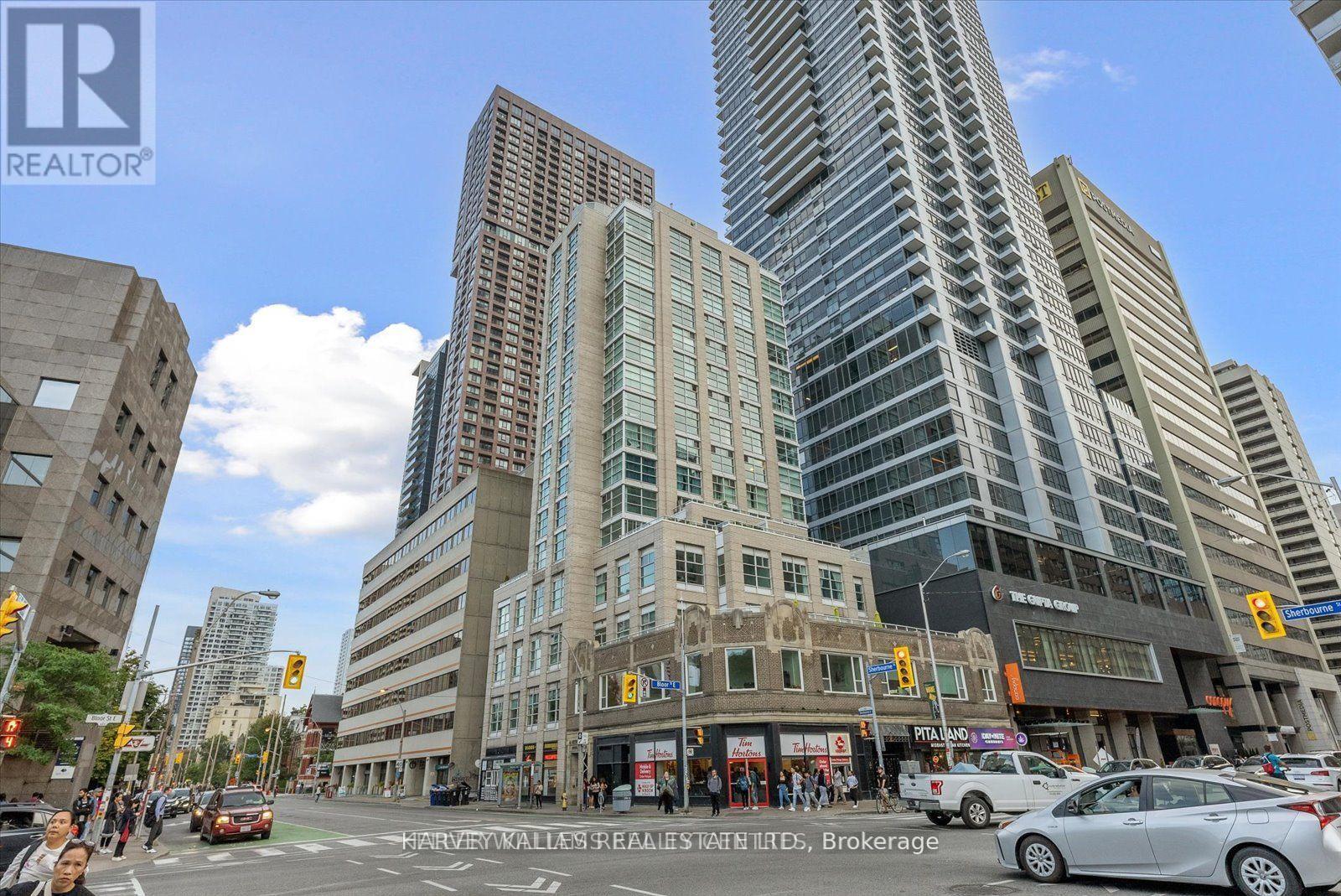 Ph03 - 409 Bloor Street E Property Photo 1
