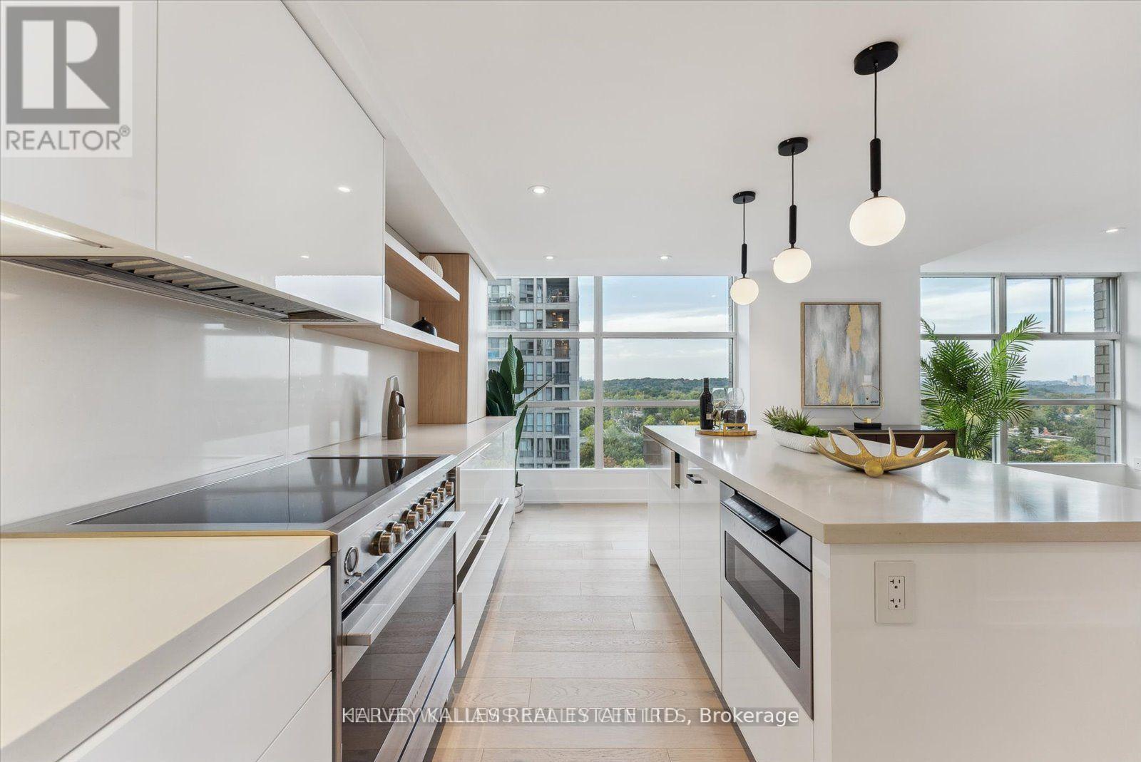 Ph03 - 409 Bloor Street E Property Photo 16