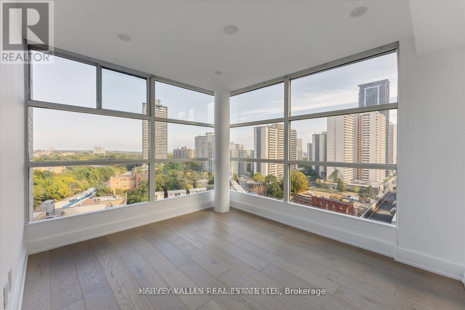 Ph03 - 409 Bloor Street E Property Photo 28