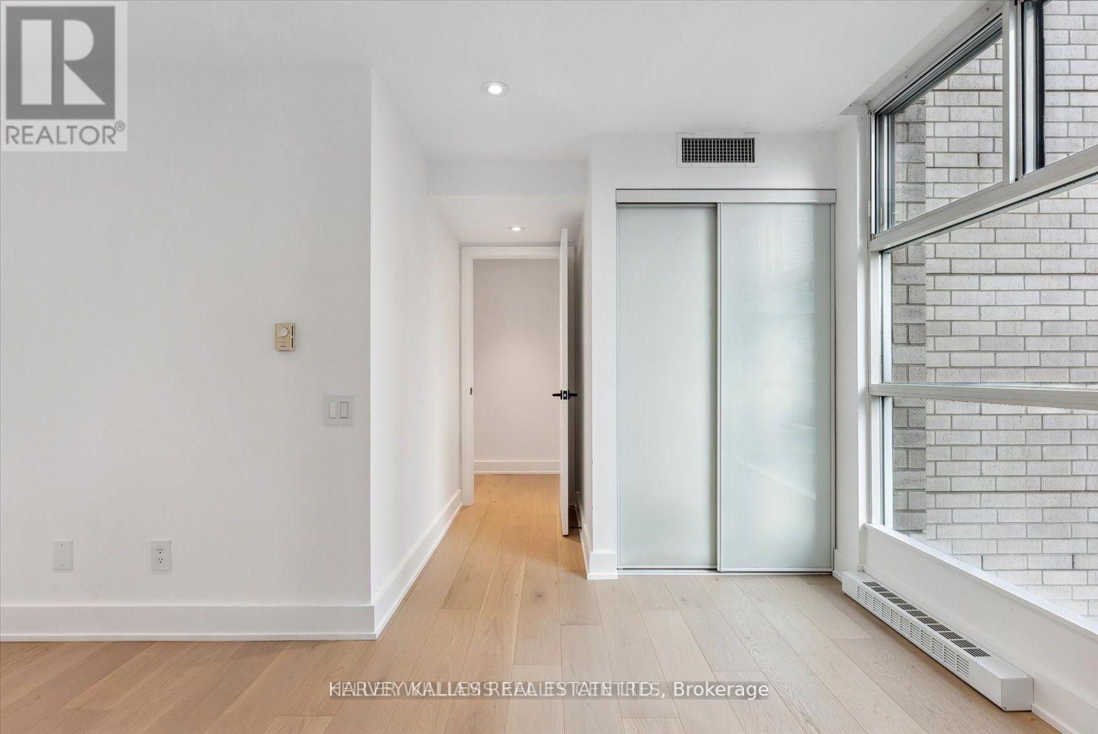 Ph03 - 409 Bloor Street E Property Photo 31