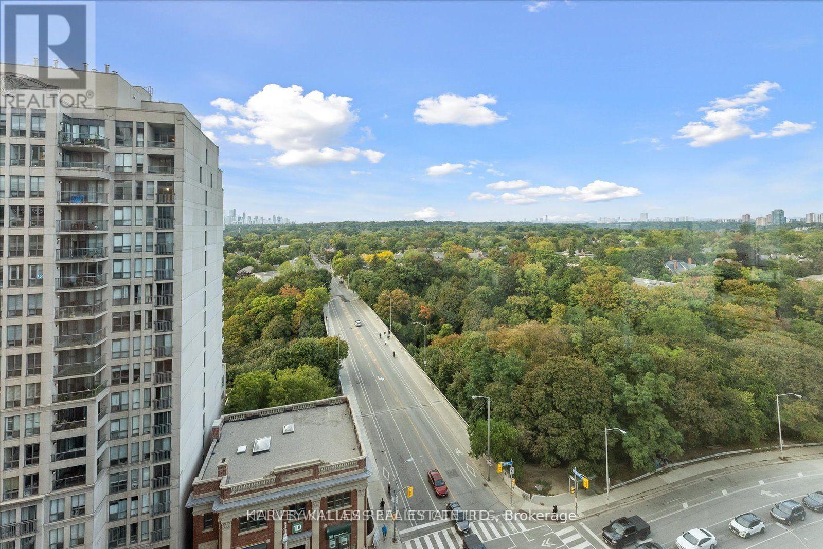 Ph03 - 409 Bloor Street E Property Photo 38