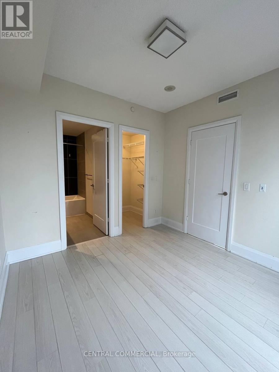 1212 - 120 Harrison Garden E Property Photo 19