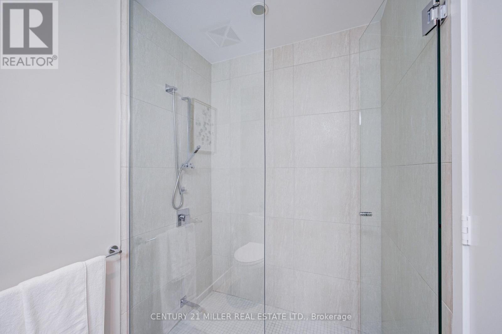 1001 - 101 Charles Street E Property Photo 30