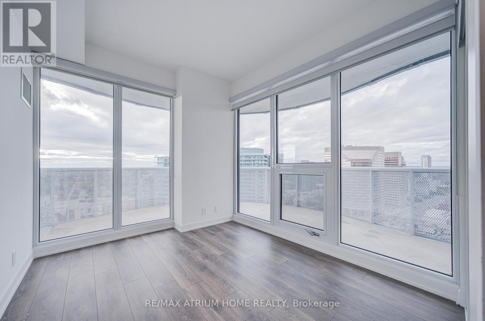 2204 - 15 Holmes Avenue Property Photo 16