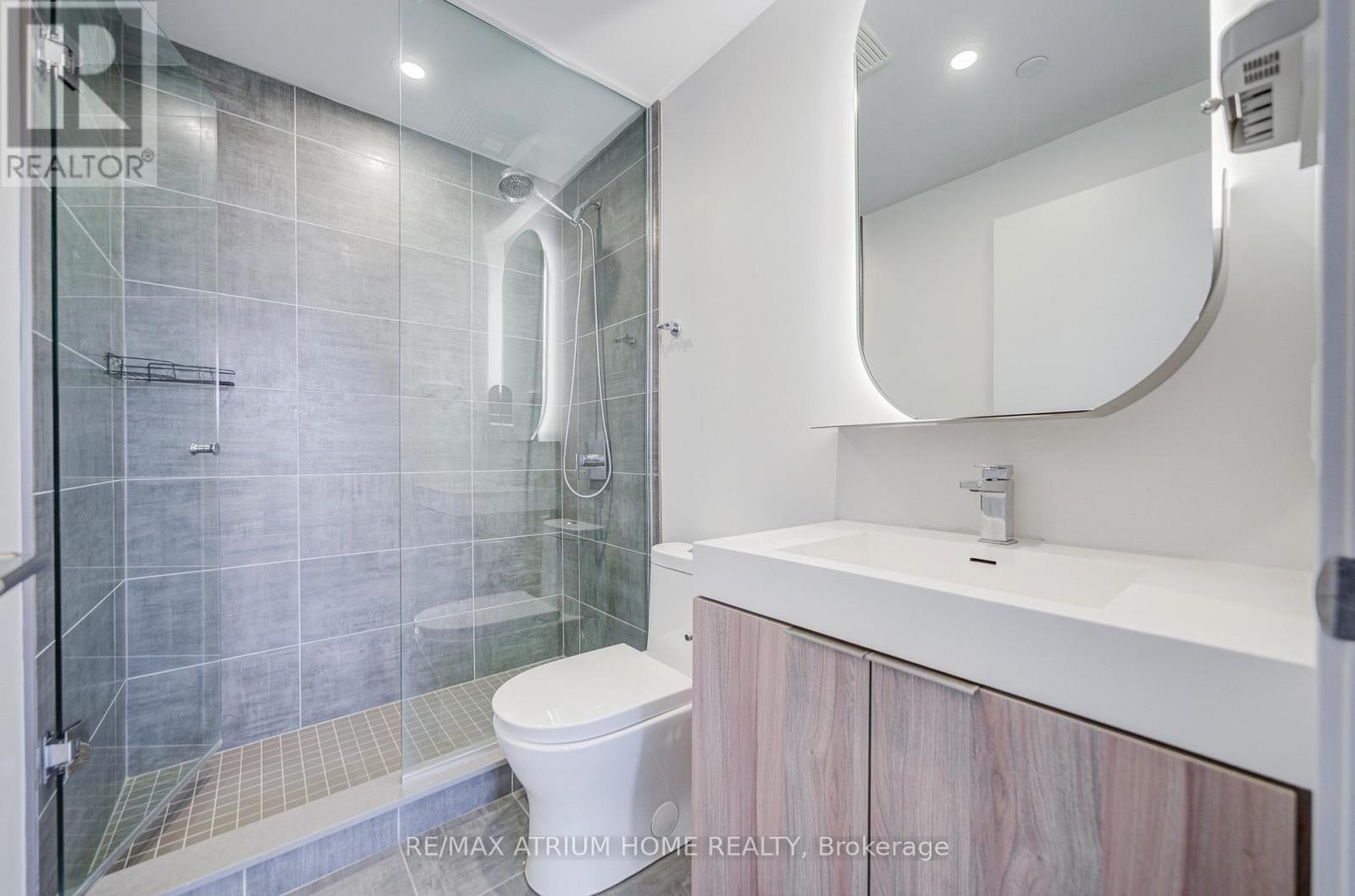 2204 - 15 Holmes Avenue Property Photo 17