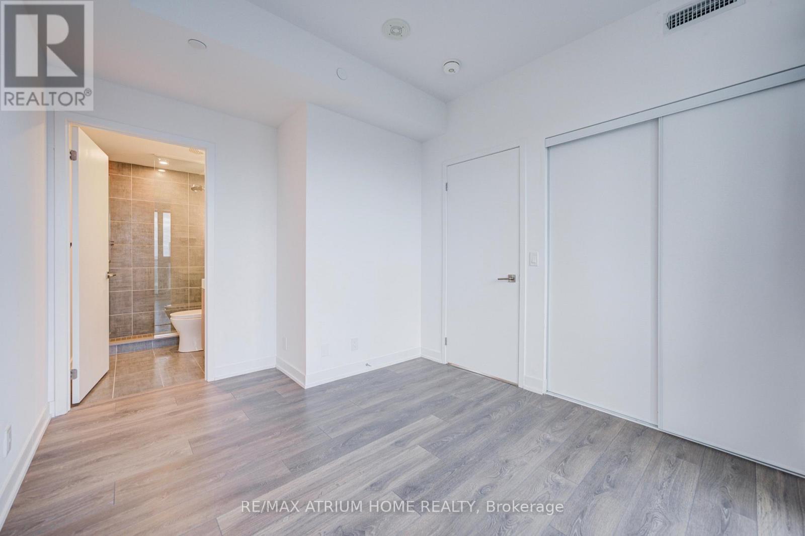 2204 - 15 Holmes Avenue Property Photo 19