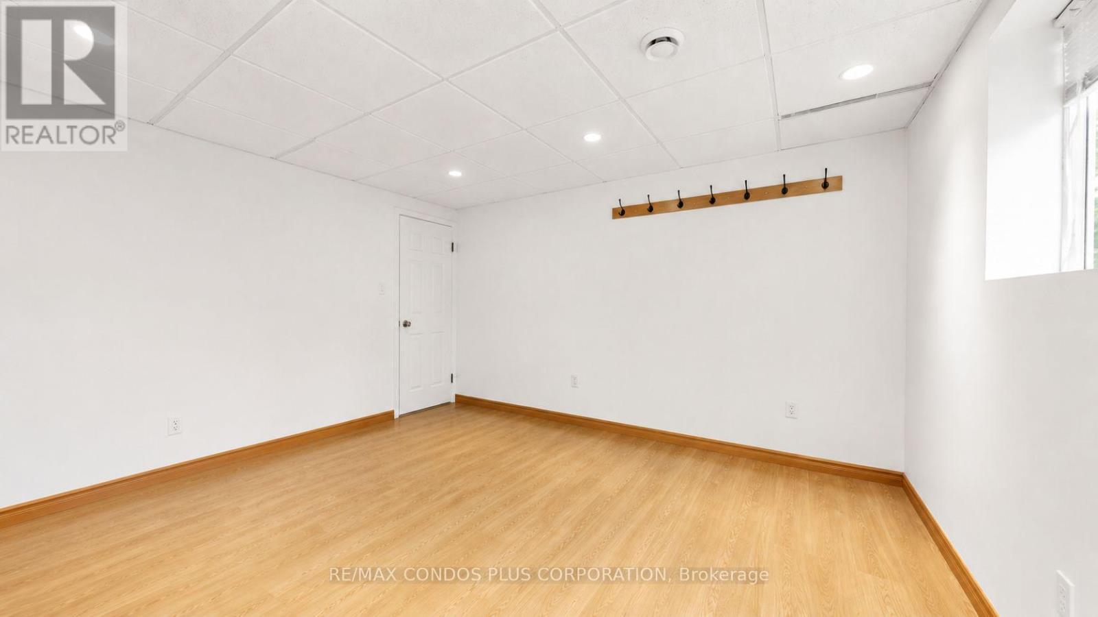 78 Spring Garden Avenue Property Photo 10