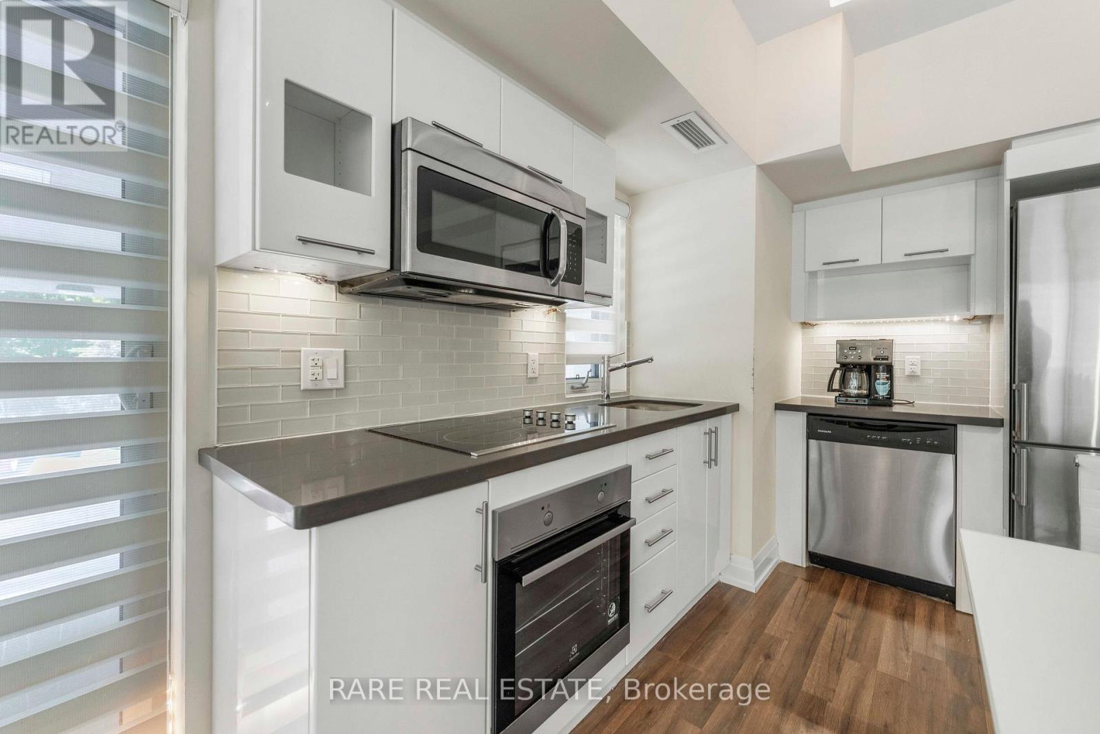 E113 - 555 Wilson Avenue Property Photo 13