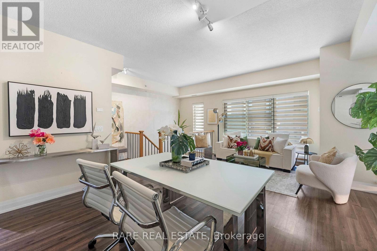 E113 - 555 Wilson Avenue Property Photo 17