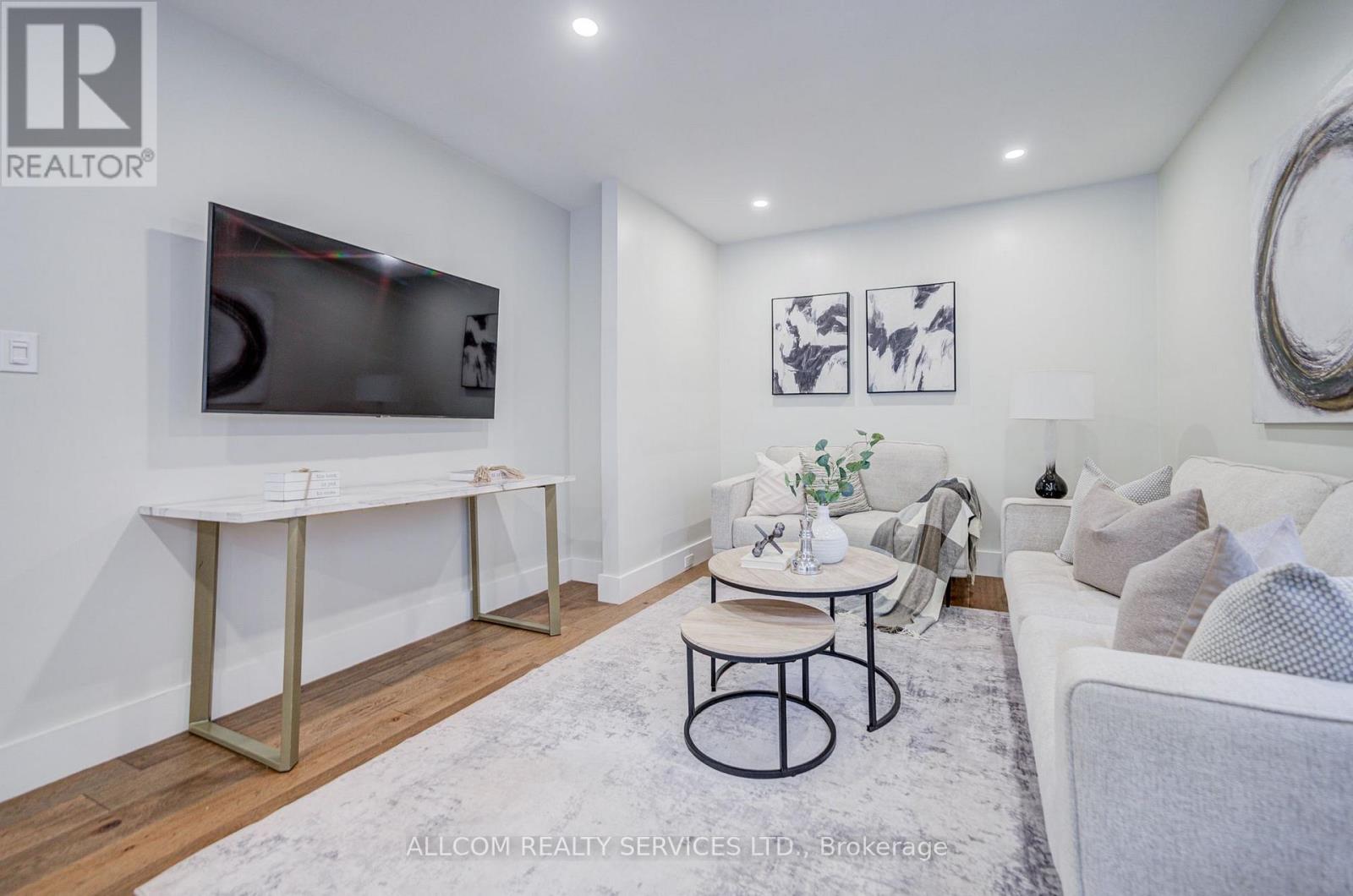 164 Glenvale Boulevard Property Photo 22