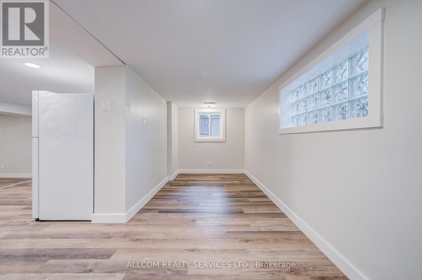 164 Glenvale Boulevard Property Photo 44