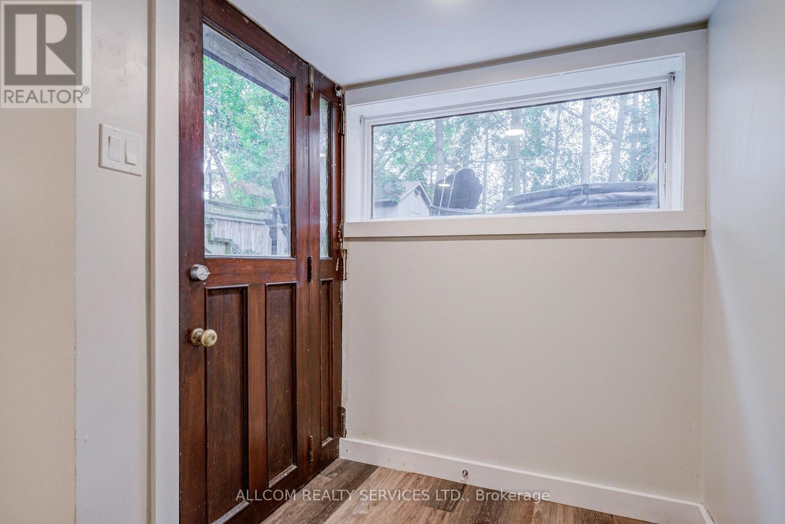 164 Glenvale Boulevard Property Photo 45