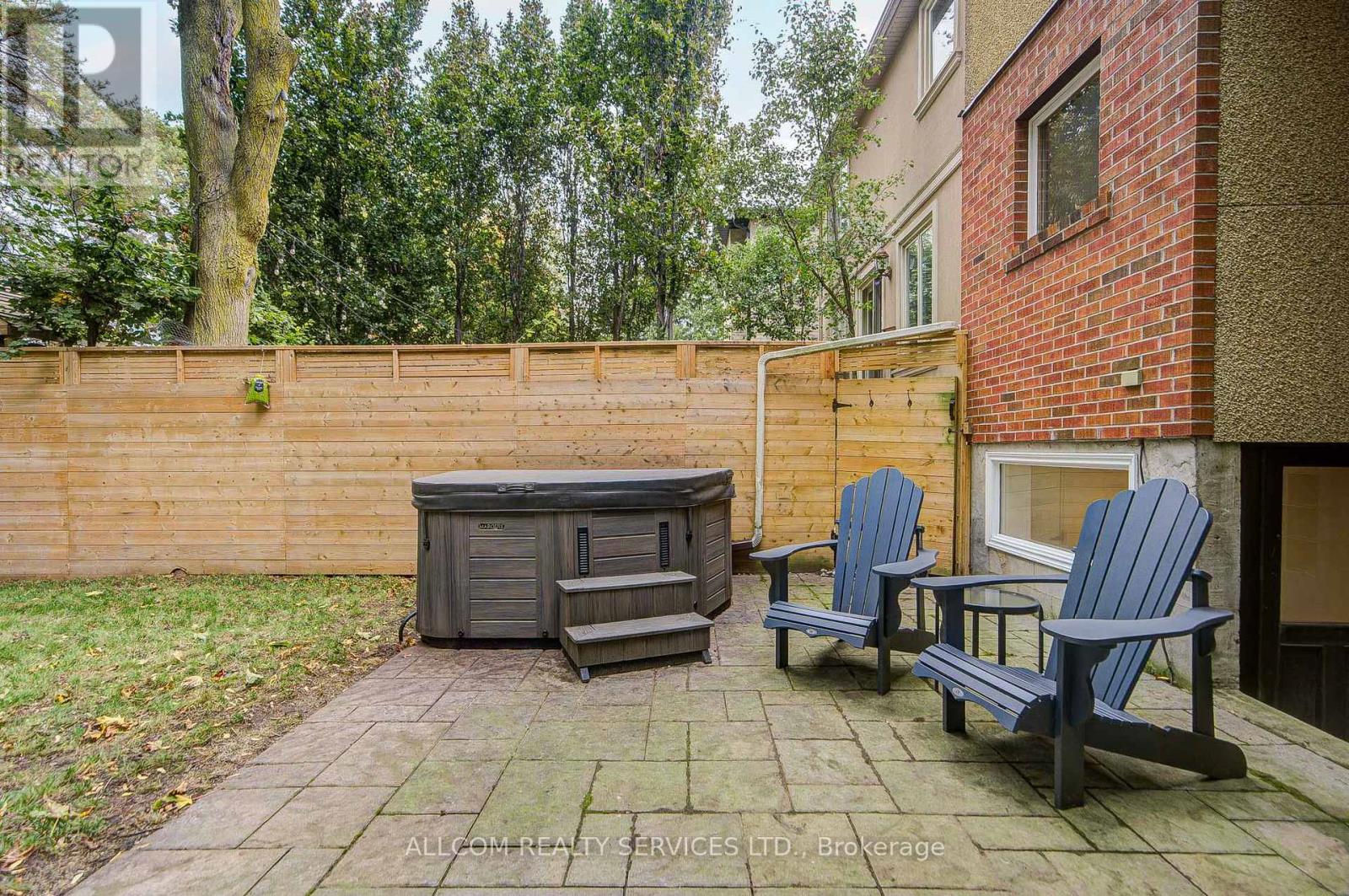 164 Glenvale Boulevard Property Photo 46