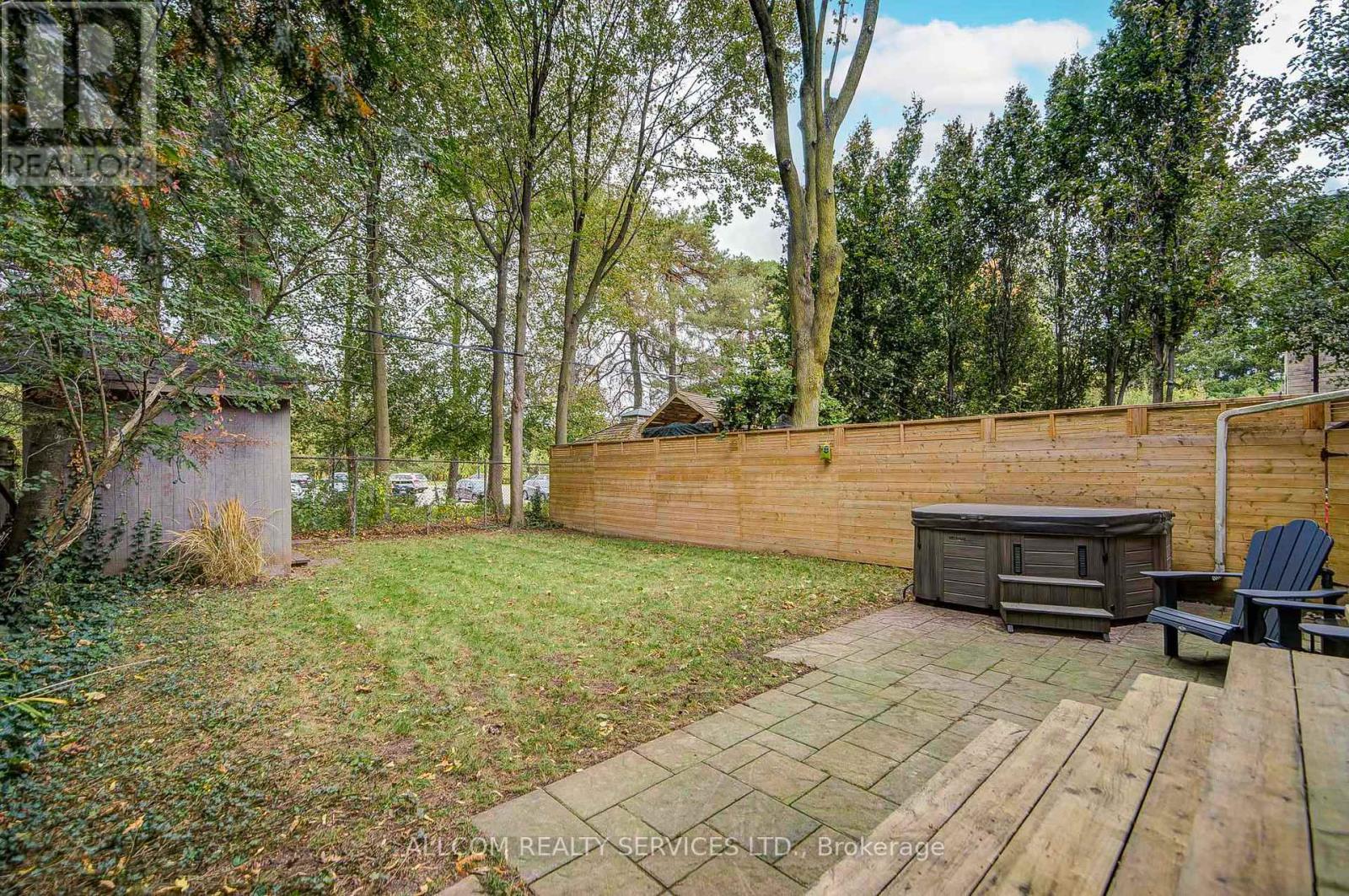 164 Glenvale Boulevard Property Photo 47