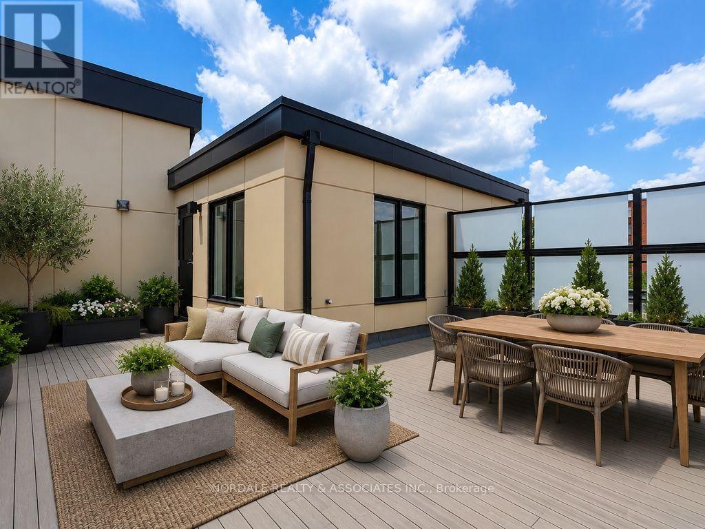 D223 - 1670 Victoria Park Avenue Property Photo 12