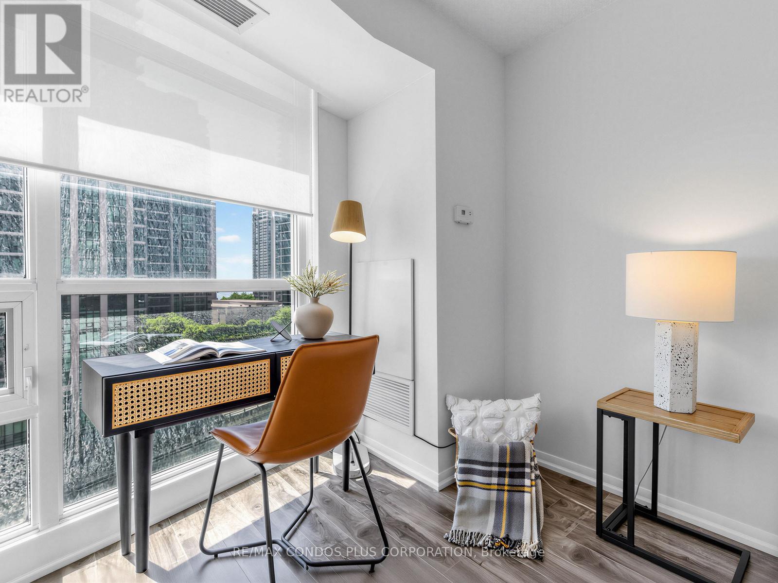 1012 - 18 Yonge Street Property Photo 18