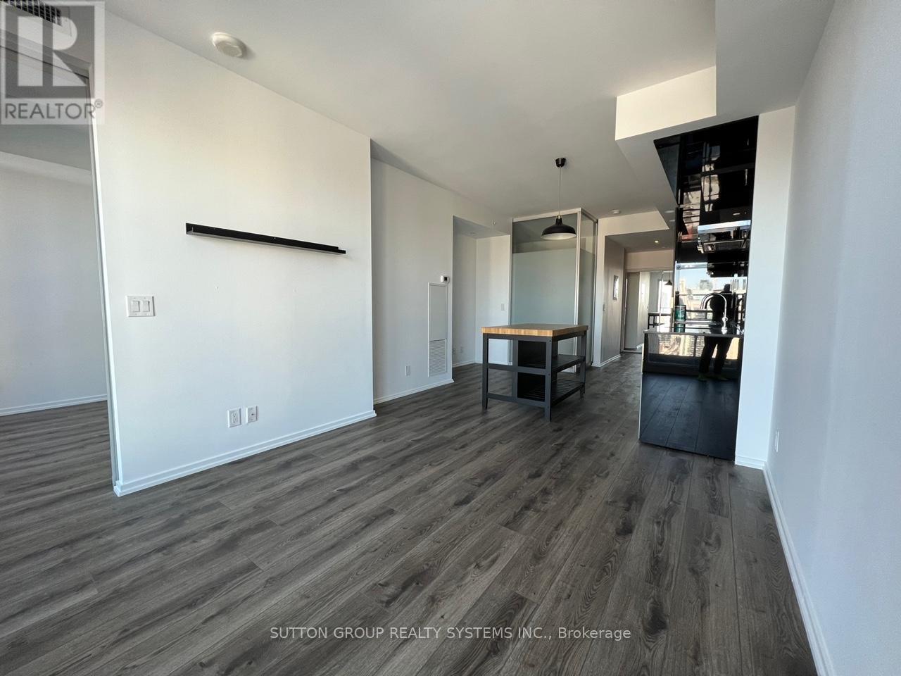 2917 - 70 Temperance Street Property Photo 5