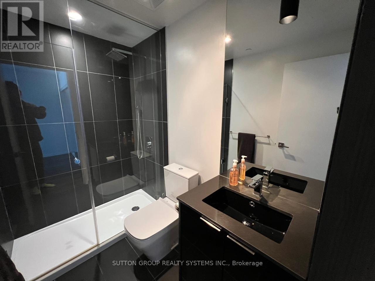 2917 - 70 Temperance Street Property Photo 12