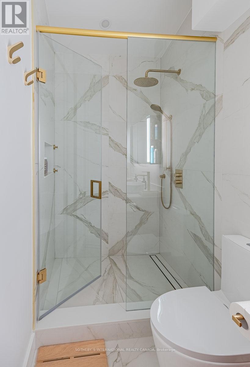 16 Legato Court Property Photo 24