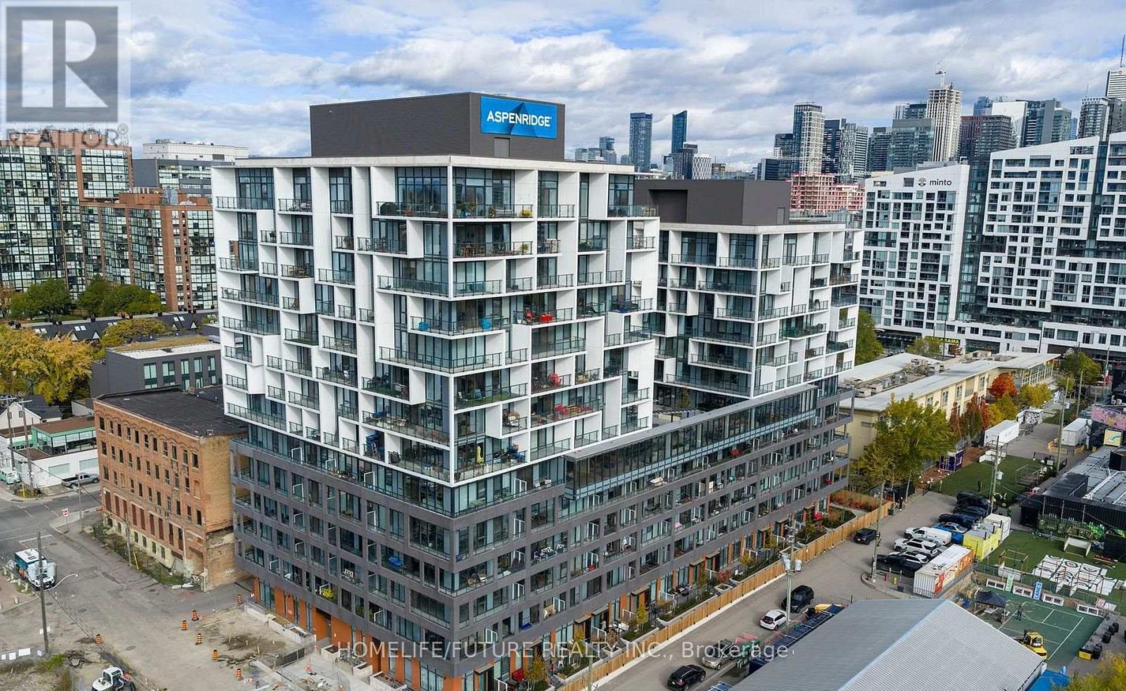 610 - 9 Tecumseth Street Property Photo 1