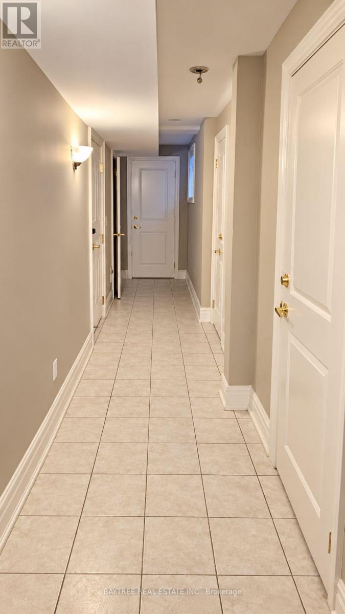 257 Cocksfield Avenue Property Photo 18