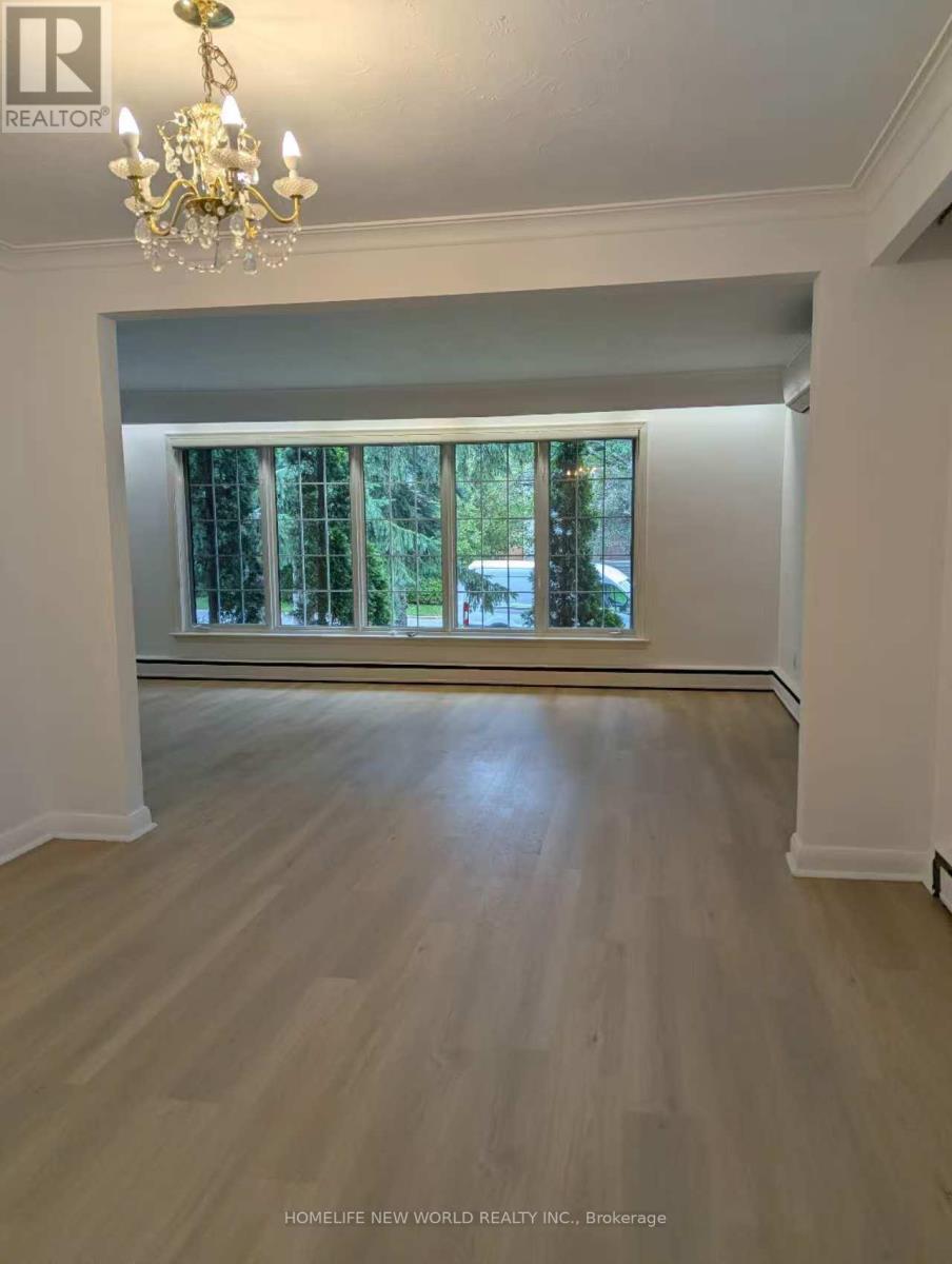 10 Millgate Crescent Property Photo 2